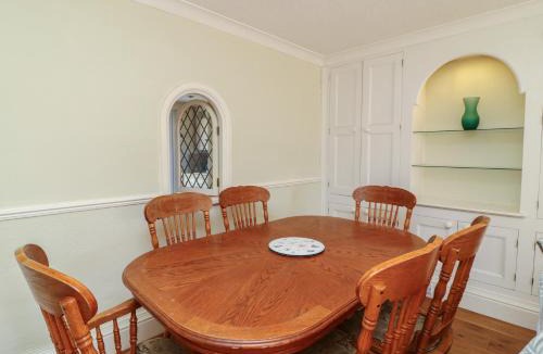 Caunton House | Highfields
