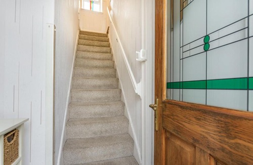 Peasedown Saint John Apartment | Hillside Cottage