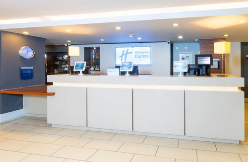 Milton Malsor Hotel | Holiday Inn Express Northampton - South by IHG