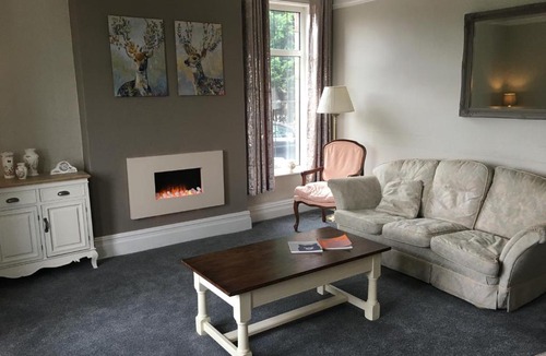 Winterley Hotel | Holly Trees Hotel