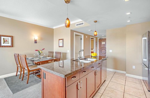 Honokowai Apartment | Honua Kai Villas Ocean View 8 BR Sleeps 24 Great for Families Complimentary Car with 6 Nights HKK ML-1313 by KBM