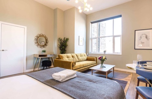 Georgian Quarter Condo | Host Apartments | The Georgian Quarters at Bedford St III