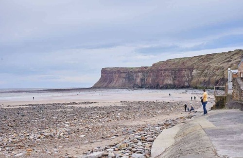 Saltburn-by-the-Sea House | Host & Stay | The Lobster Pot