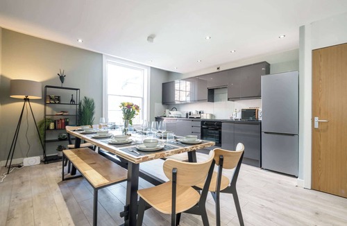 Georgian Quarter Apartment | Host & Stay | Georgian Quarters Canning III & IV