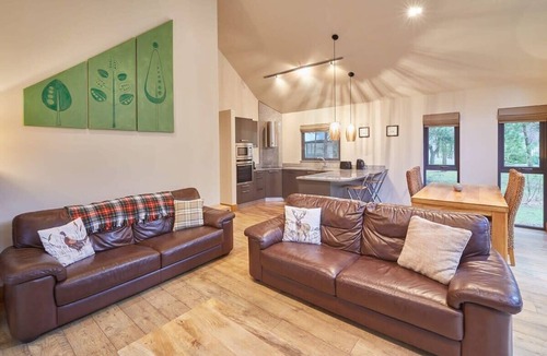 Egton Ski Chalet | Host & Stay | Simon Howe Lodge