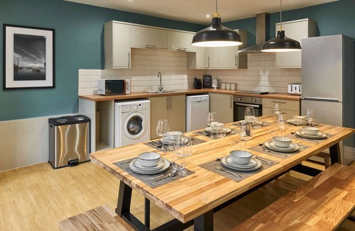 Hope Street Apartment | Host Stay The Falkner Quarters I and II