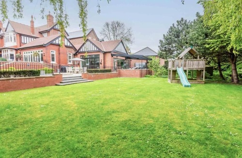 Hartlepool House | Host & Stay | The Grove