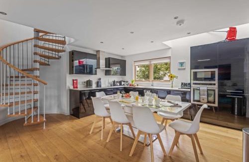 Talland House | House 12