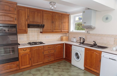 Sidmouth House | House, Attractive Views Of The Byes, Family and Pet Friendly