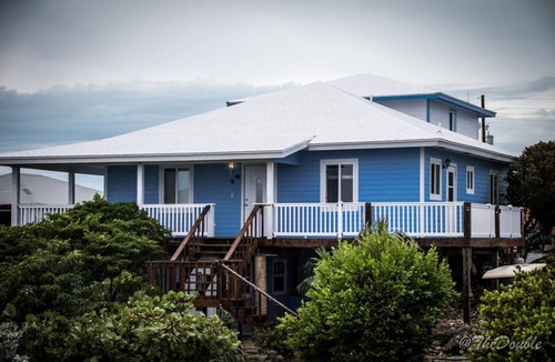 Staniel Cay House | House sits high and gives beautiful views and refreshing breeze.