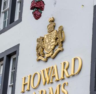 Wing Bed & Breakfast | Howard Arms