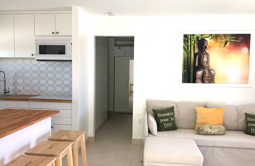 Sugar Loaf Settlement Condo | Humming Bird San Salvador Bahamas