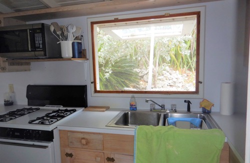 Man O War Cay Cottage | Imagine Waking up Here! - Arawak Cottage - Eastern Harbour-Mow