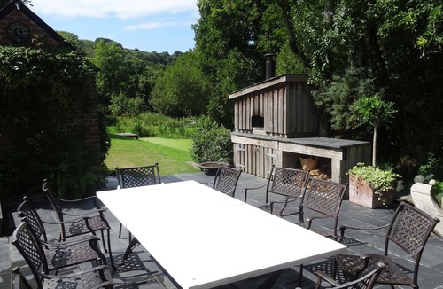 Burgh Island House | Immaculate 3 Bed 3 Bath Holiday Home in Beautiful Gardens: Grove Cottages