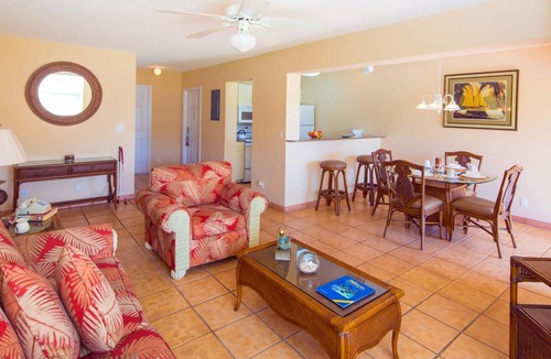 Williams Town Resort | Island Seas Resort 2 Bedroom - Sleeps 6