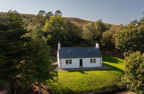 Suladale House | Isle of Skye luxury cottage near Portree