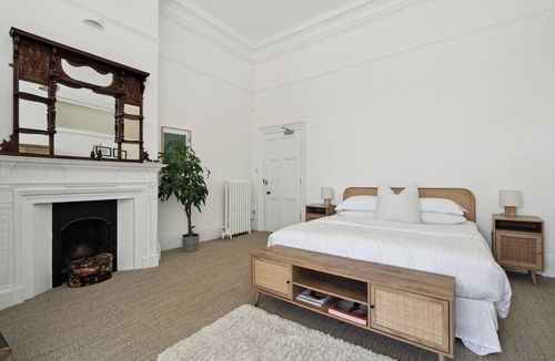 Bray on Thames Hotel | Junior Suite with Garden View at River Arts Club Hotel