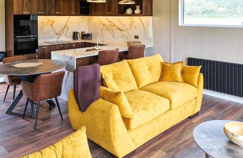 Clitheroe House | Juniper - Uk51107