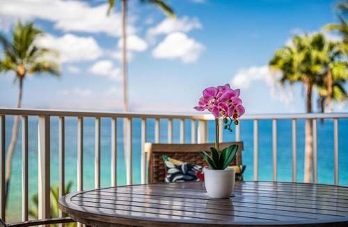 Kihei House | Kamaole Nalu #502 by Ali'i Resorts