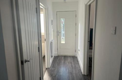 West Byfleet House | Keep Green Abode