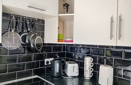 Bont Newydd Cottage | Kingfisher Cottage Caernarfon-river rambling & relaxing, in a beautiful setting