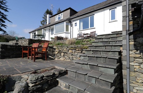 Ambleside Cottage | KIRKSTONE COTTAGE, romantic, with open fire in Hawkshead