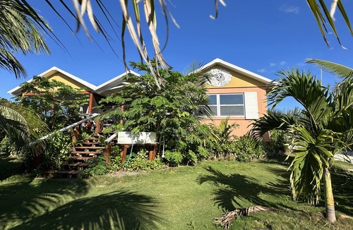Gregory Town House | Kiwi House