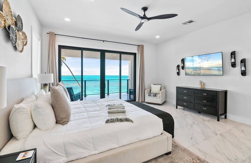 Tar Bay House | KPOW on the Beach - Brand New 5 bedroom Luxury Beachfront House!