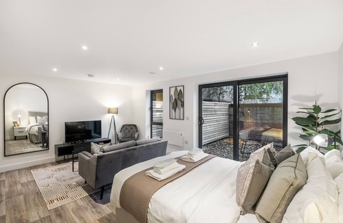 Great Houghton Apartment | Lacon House Studio Apartment