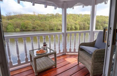 Horton House | Lady Of The Lake