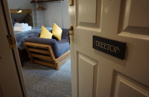 Grasmere House | Lake View Country House and Self-catering Apartments
