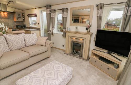Tewitfield House | Lancaster Lodge