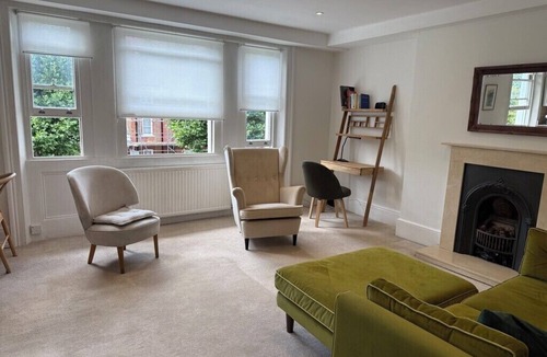 Belsize Park Apartment | Light, airy, great location, newly decorated and furnished. Great views.