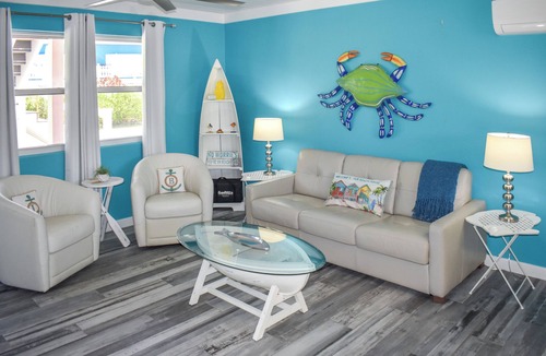 Green Turtle Estates House | Lillian's Bungalows - Ground Floor Retreat