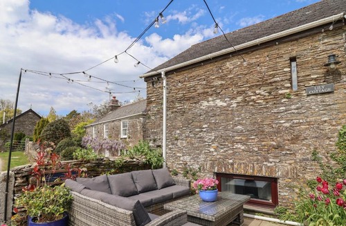 Pelynt House | Lily Cottage