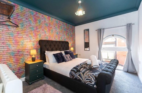 Middlesbrough Apartment | Linthorpe Apartment with Parking