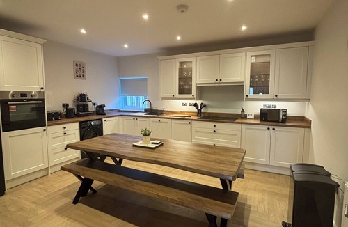 Much Marcle House | Little Harbours Hideaway - 3 bedroom barn conversion set in 6 acres of land