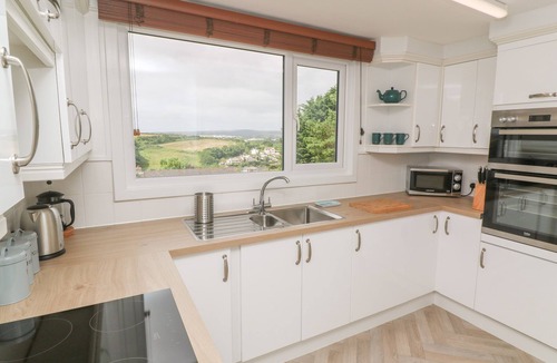 Angarrack Cottage | Little Valley View