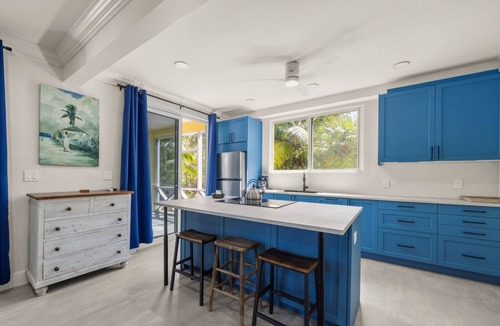 Green Turtle Cay House | Lo key cottages estate
