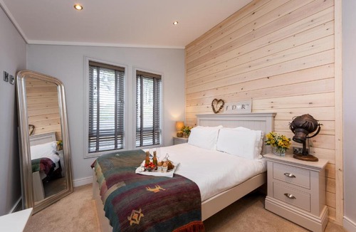 Runswick Bay House | Lobster Lodge