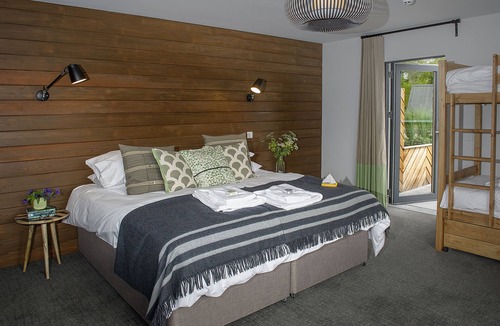 Fort Augustus House | Lock Chambers Caledonian Canal Centre