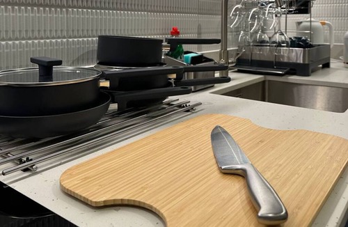 Brent Cross Apartment | London Brent Cross Luxe Stay – Chic & Cozy Flat | Stylish Getaway