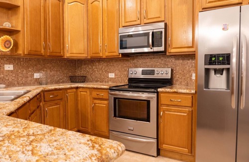 Cockburn Town Cottage | lotus San Salvador Bahamas