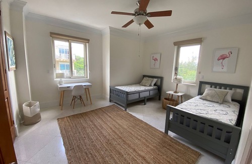 Westwind Apartment | Love beach Condo 3 BR Nassau