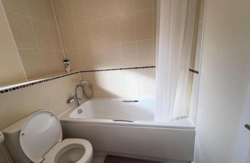Newport Pagnell House | Lovely 3 Bed House