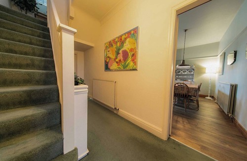 Lytham St. Anne's Apartment | Lovely Large St Annes Maisonette with Roof Garden