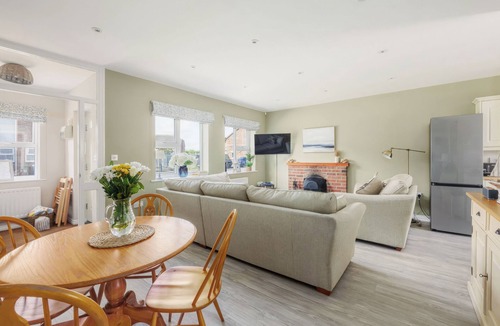 Beadnell Cottage | Lovely modern bungalow only minutes from the sand dunes at Beadnell Bay.