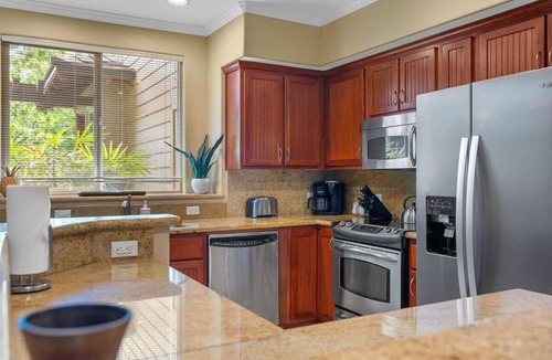 Kamuela House | Lovely Palm Villas Condo with Private Mauna Lani Beach Club Access