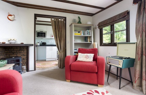 Skelwith Bridge Ski Chalet | Low Tarn Lodge - One Bedroom Apartment, Sleeps 2