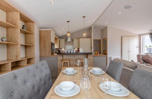 Shanklin Resort | Lower Hyde